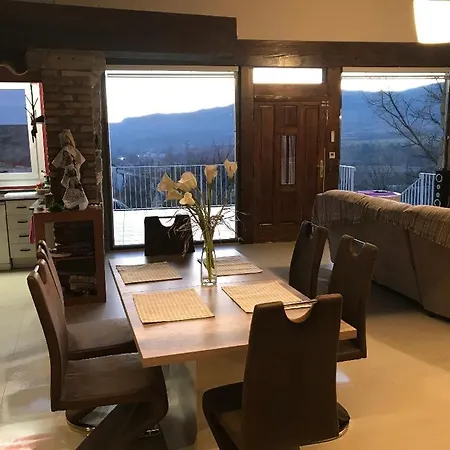 La Abadia-apartamentos Graus