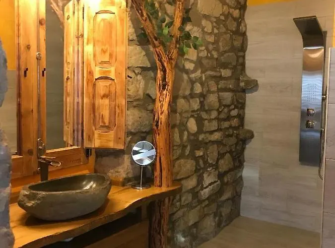 La Abadia-apartamentos * Graus