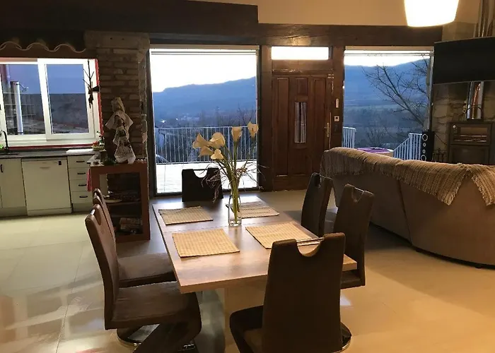 La Abadia-apartamentos Graus