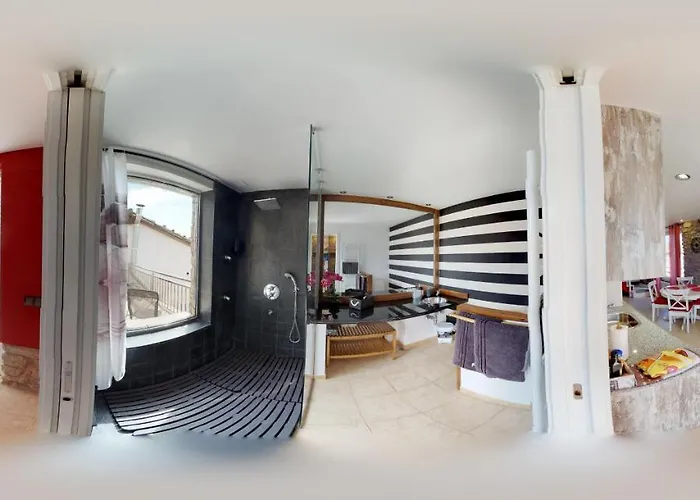 La Abadia-apartamentos * Graus